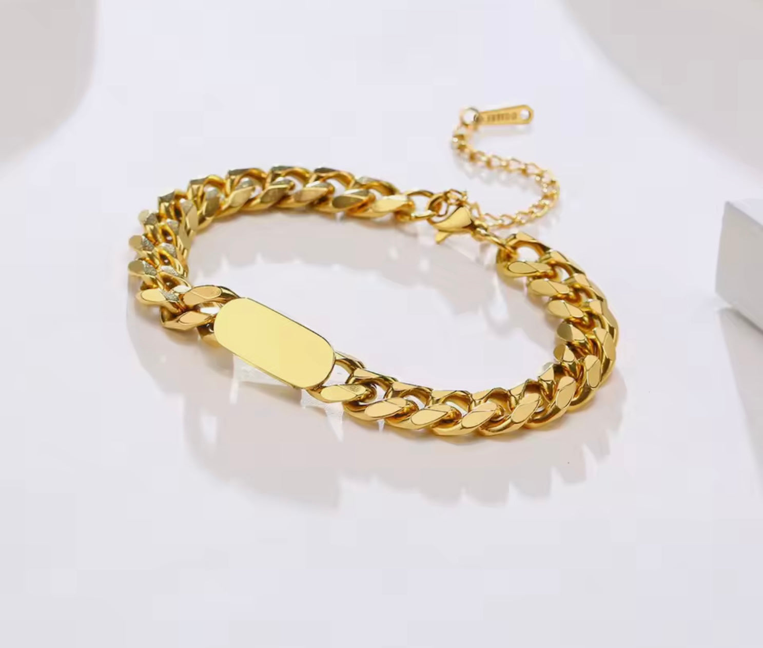 Bracciale in catena cubana